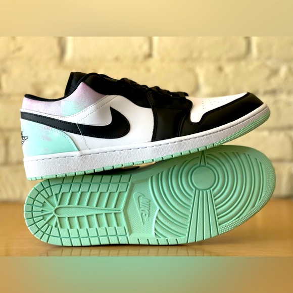 tie dye air jordan 1 mens